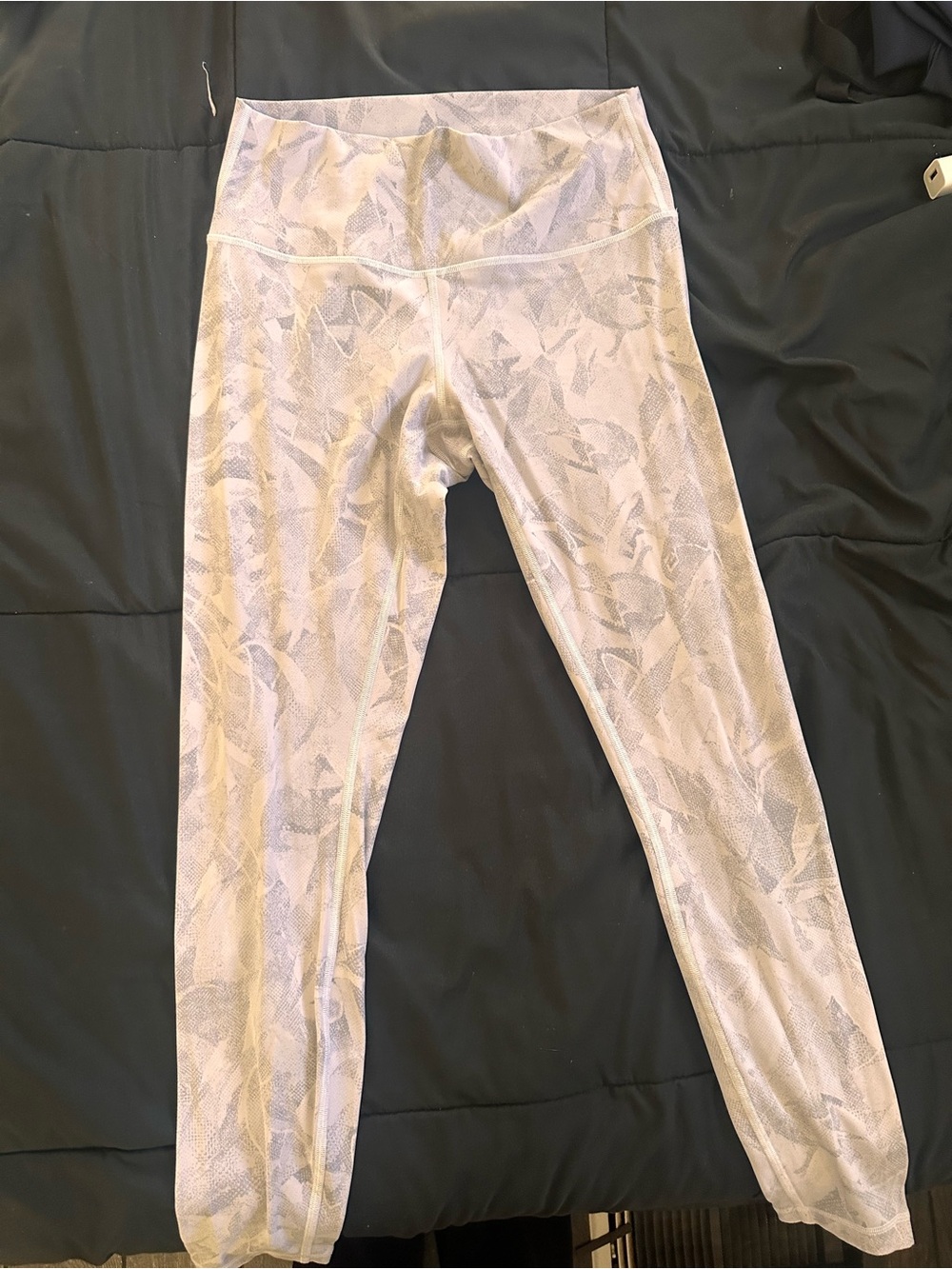 lululemon athletica Pale grey/off white Printed Leggings